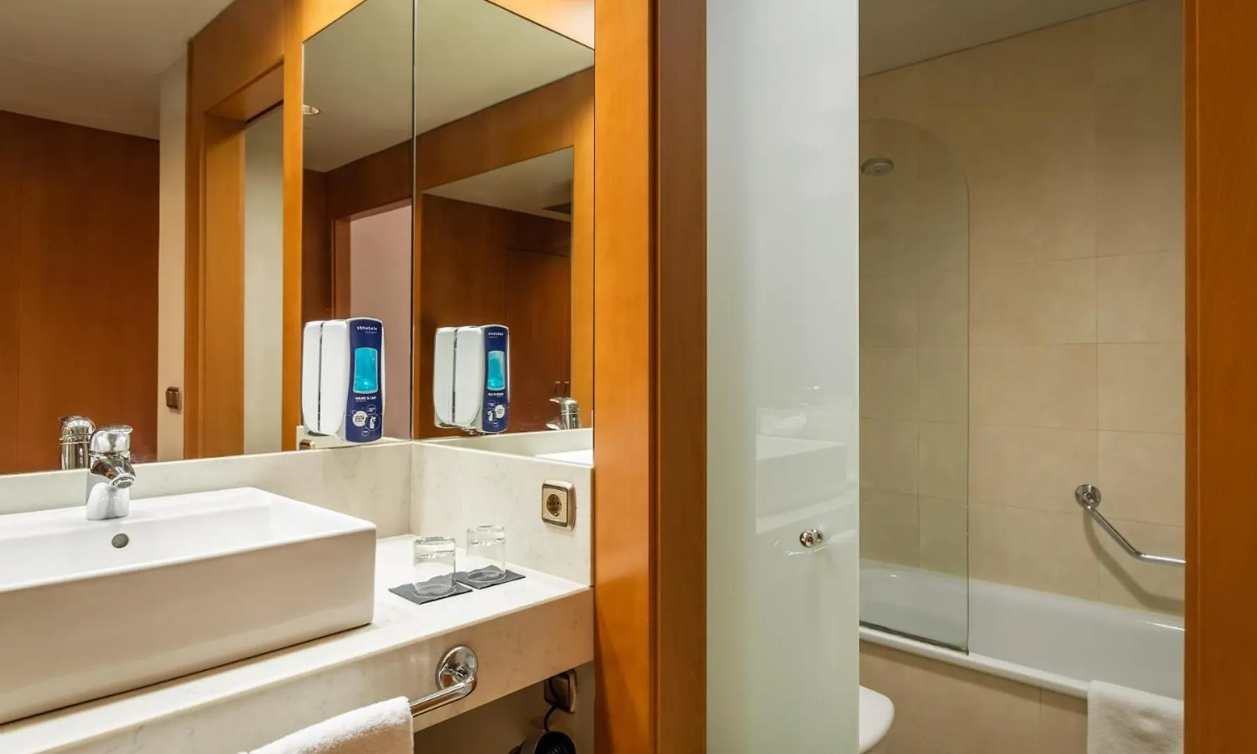 Hotel Sb Ciutat Ταραγόνα