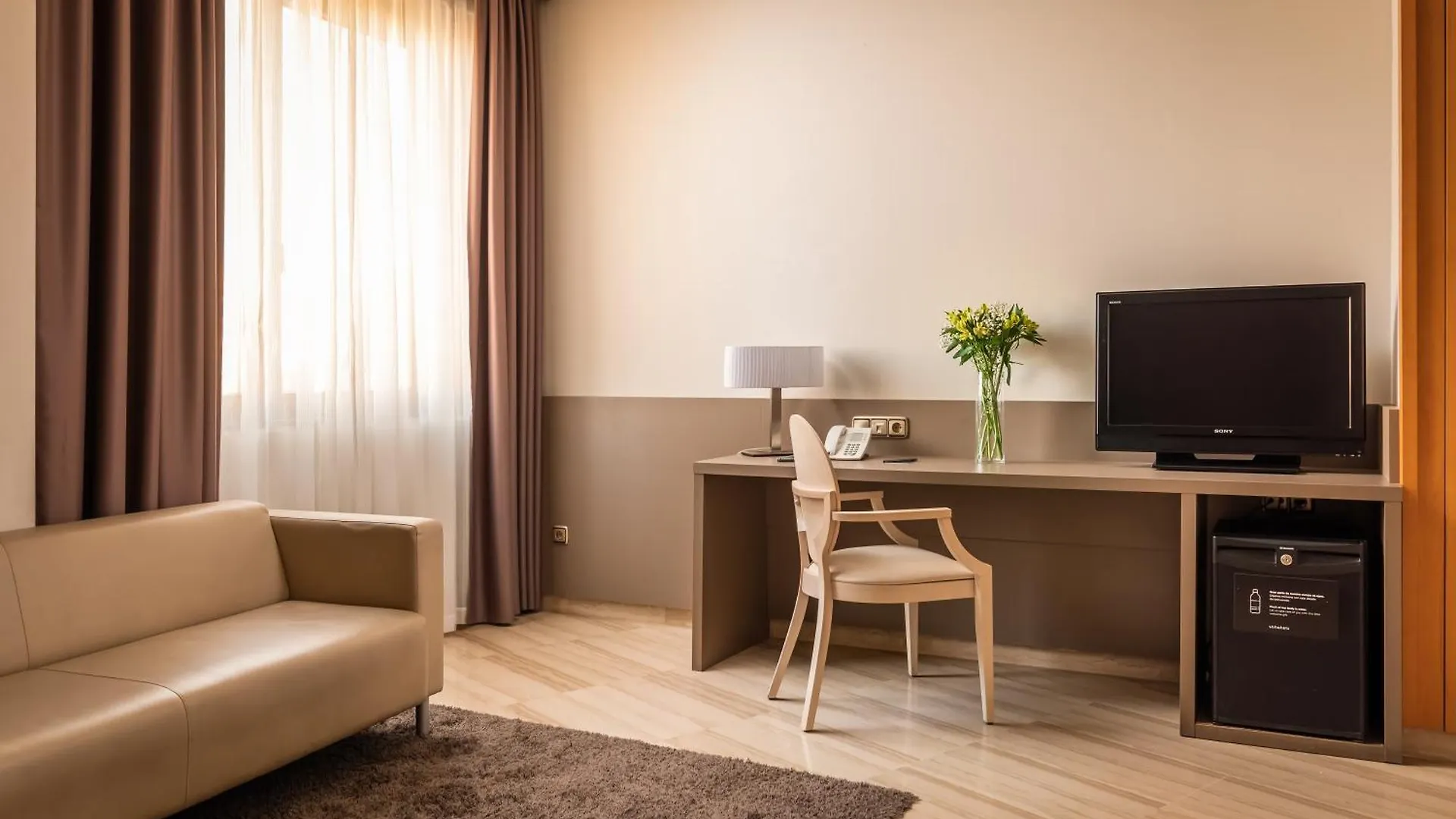 Hotel Sb Ciutat Ταραγόνα